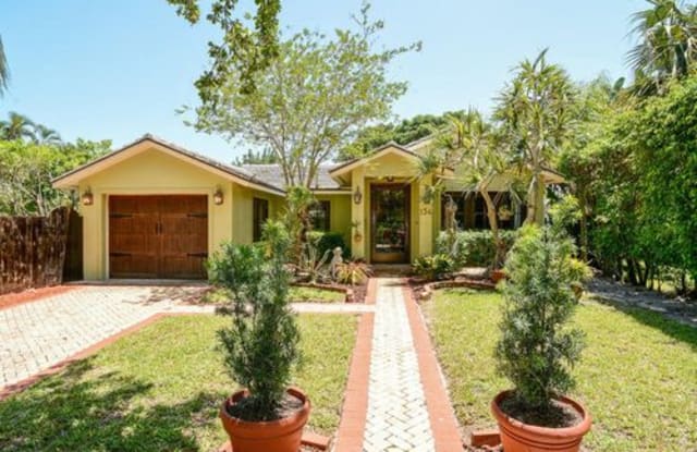 134 Seville Road - 134 Seville Road, West Palm Beach, FL 33405
