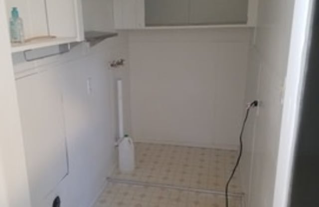 13716 25th Avenue North East Gallery 3