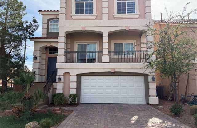 5067 Bootlegger Avenue photos photos