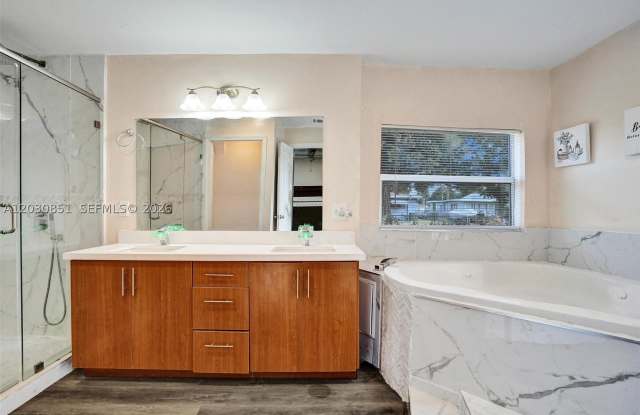 610 Carolina Ave photos photos