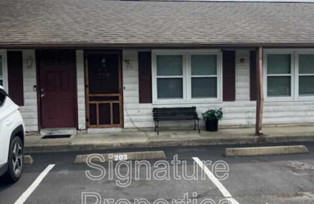 203 Newbridge Rd photos photos