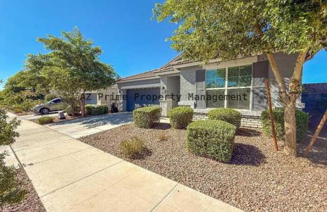 4324 West Desert Lane photos photos