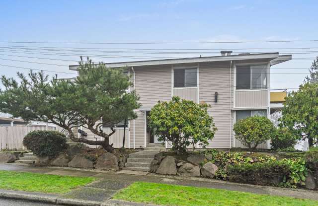 9319 51st Avenue South - 9319 51st Avenue South, Seattle, WA 98118