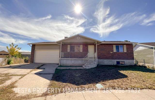 54 East 1950 South - 54 East 1950 South, Clearfield, UT 84015