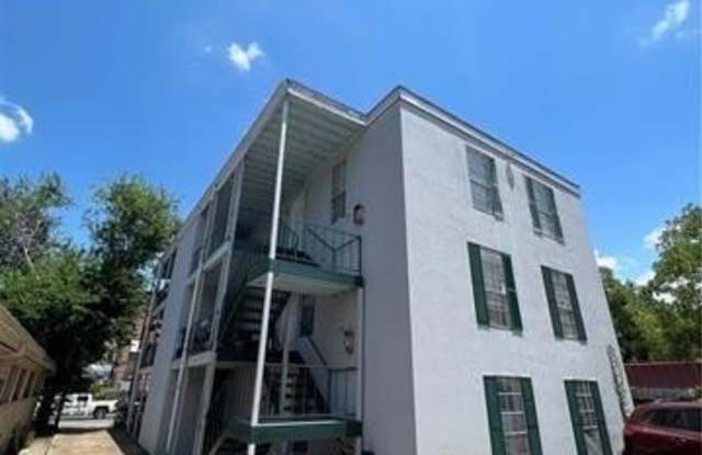 1316 Aline Street Gallery 1