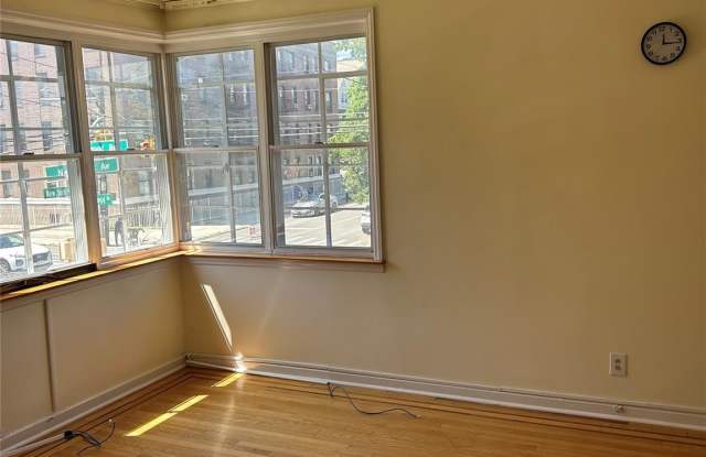 1585 New York Ave Gallery 2