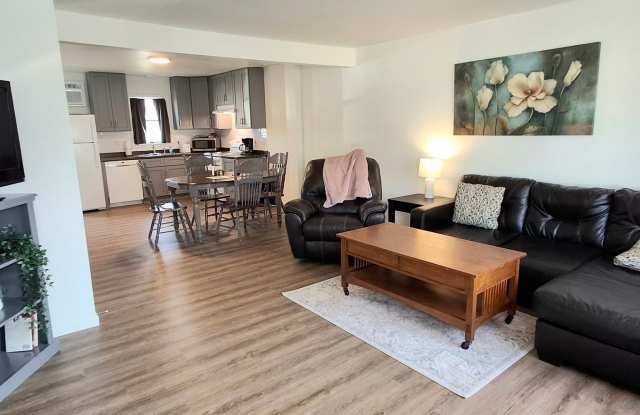 Newly Redone 2 Bed/1 Bath Apartment in Elizabethtown photos photos Newly Redone 2 Bed/1 Bath Apartment in Elizabethtown photos photos