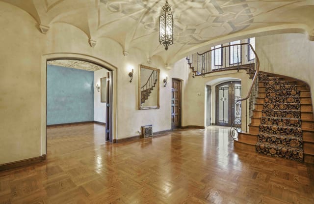 519 Hale Street - 519 Hale Street, Palo Alto, CA 94301