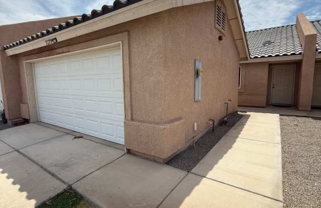 3 bedroom Townhome in Desert Sky! photos photos