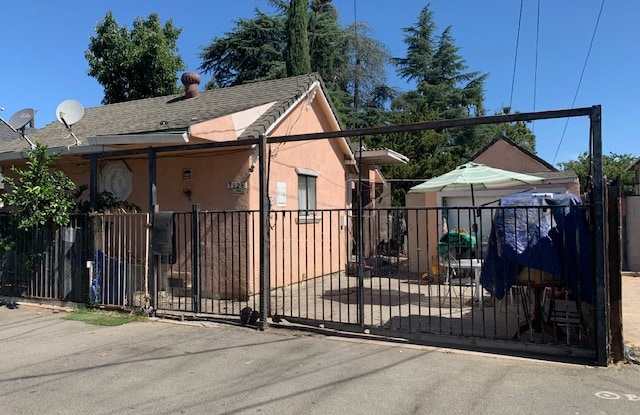 322 East Elm Street - 322 Elm Street, Lodi, CA 95240
