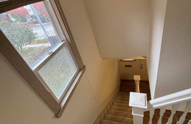 919 23rd Avenue Gallery 4