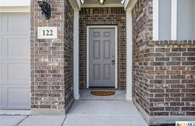 122 Dovetail Street Gallery 2