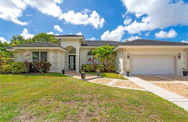 529 Curtiss Pkwy photos photos