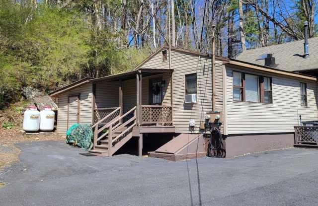 254 Hollow Road photos photos