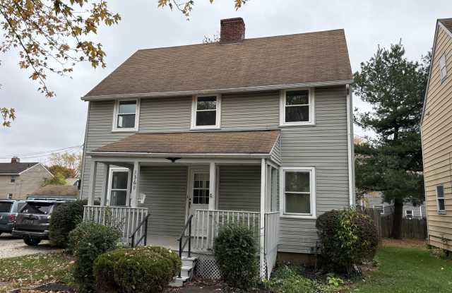1360 Roslyn Avenue Southwest Gallery 2