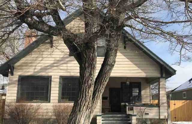 215 W. Spruce - 215 West Spruce Street, Rawlins, WY 82301