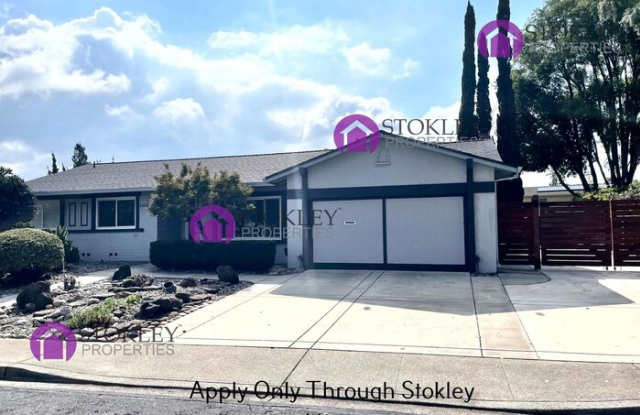 4782 Anglewood Court Gallery 1