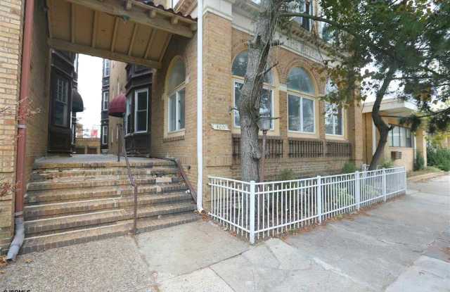 4011 Atlantic Ave photos photos
