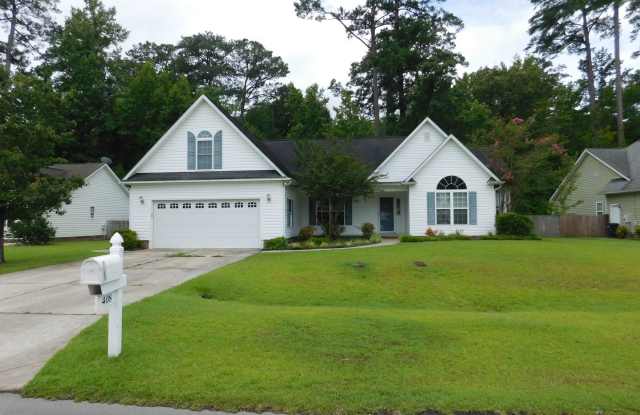 408 Sweet Gum Way located in the Croatan Woods Subdivision Gallery 1