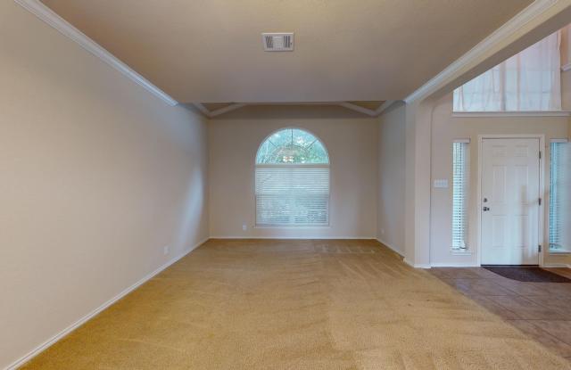 229 Kensington Drive Gallery 3