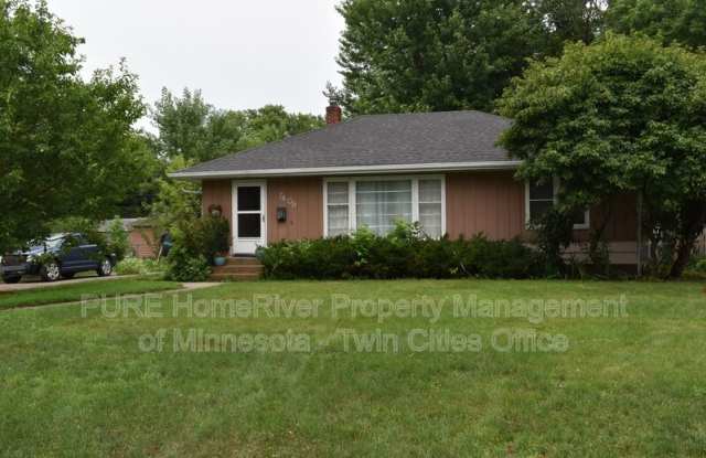 7409 Bryant Ave S photos photos