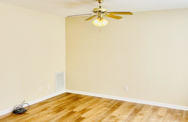 194 Mulberry Circle - 1 Gallery 3