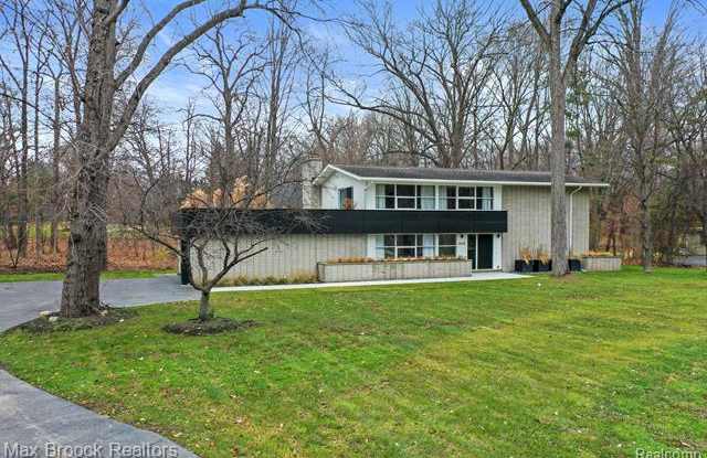 4066 LINCOLN Road - 4066 Lincoln Drive, Oakland County, MI 48301