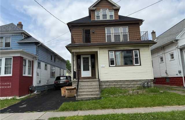 50 Randolph Avenue photos photos