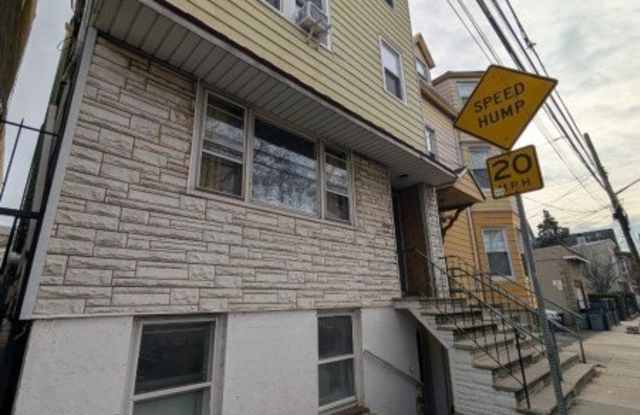 22 Somme St photos photos