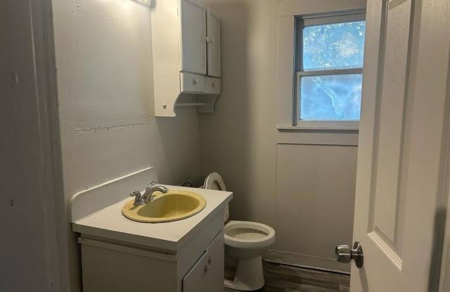 220 8th Street - 220 8th Street, Joshua, TX 76058