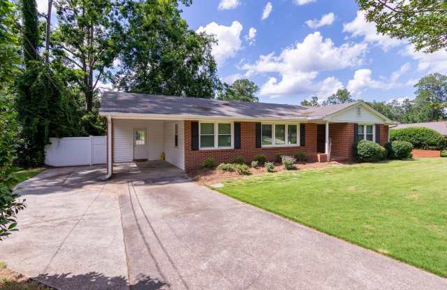 3003 Stratford Drive Gallery 2
