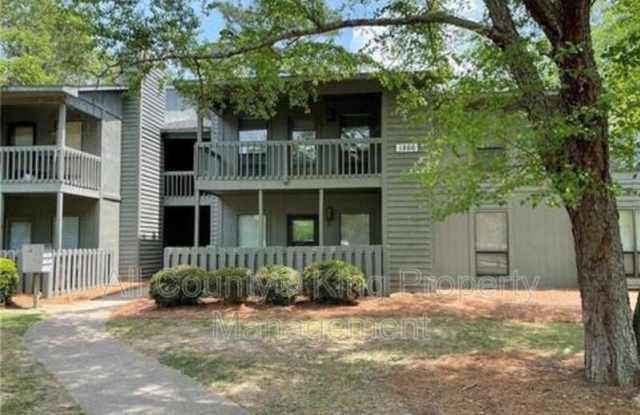 1866 Tryon Drive Gallery 3