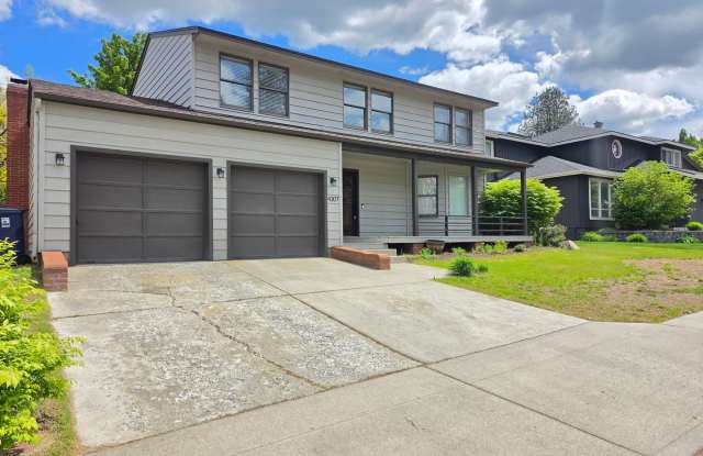 $3,050 - 4 Bed / 2.5 Bath Beautiful Home in Upper South Hill photos photos