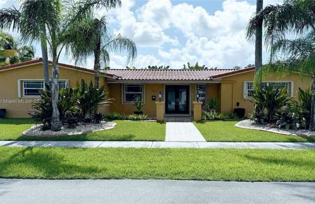 6651 SW 91st Ave - 6651 Southwest 91 Avenue, Sunset, FL 33173