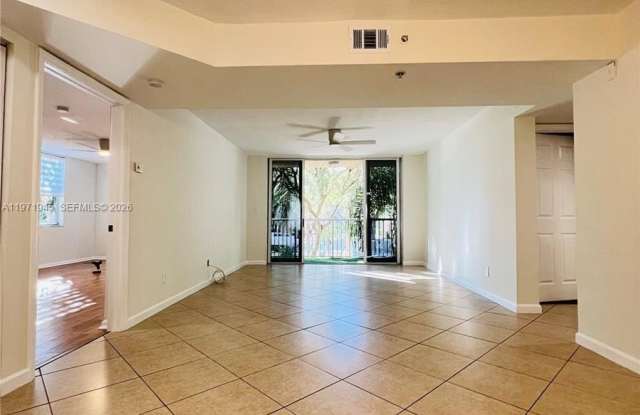 609 E Sheridan St photos photos