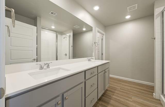 13505 Bluejacket Dr Gallery 3