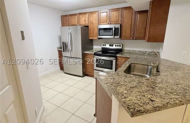 8741 Wiles Rd Gallery 2