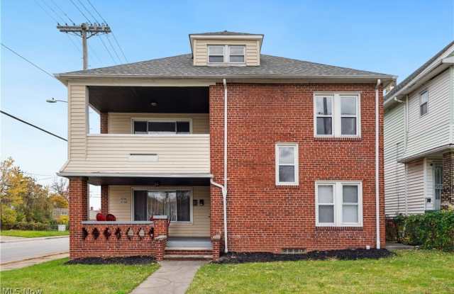 3740 E 151st Street unit: Up photos photos 3740 E 151st Street unit: Up photos photos