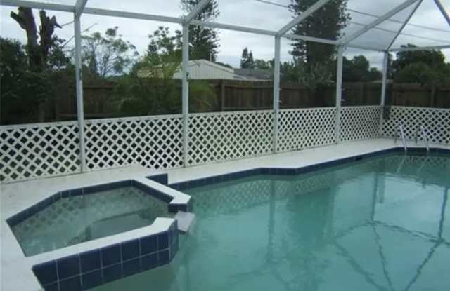 307 Oregon Road West photos photos