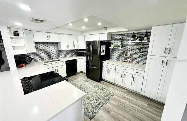 4908 38TH WAY S Gallery 4