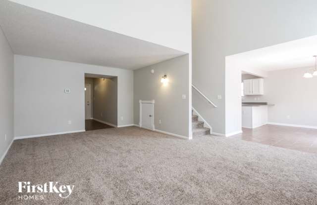 8116 Maple Stream Lane Gallery 3