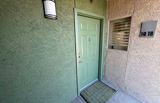 Charming 1-Bedroom Home in the heart of Gilbert – Prime Location! photos photos