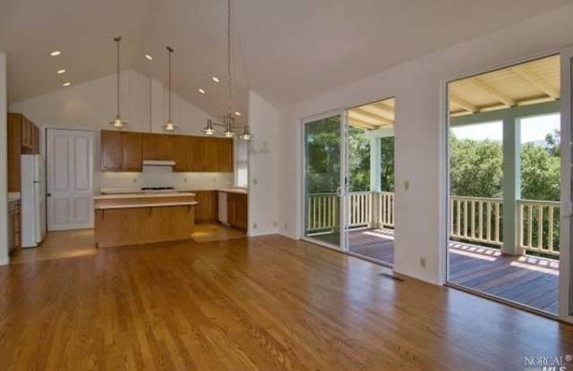 2220 Silverado Trail  N Gallery 4