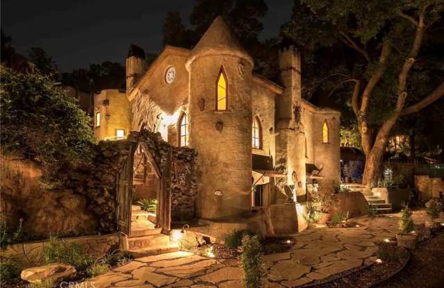 8978 Wonderland Avenue photos photos 8978 Wonderland Avenue photos photos