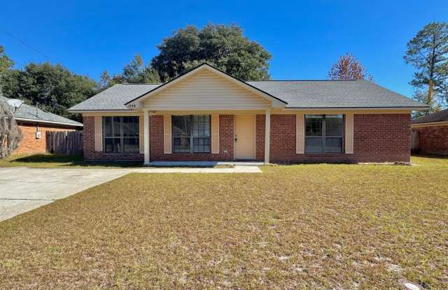 MOVE-IN READY! (Pet Friendly) - 1748 Ashton Drive, Hinesville, GA 31313