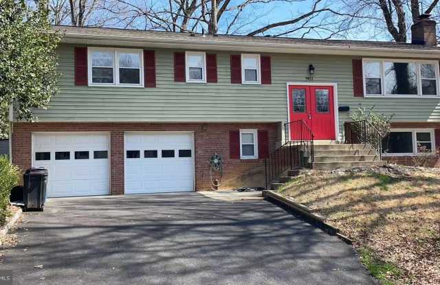 9821 HAMPTON Lane photos photos