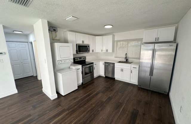 2111 Mara Court photos photos