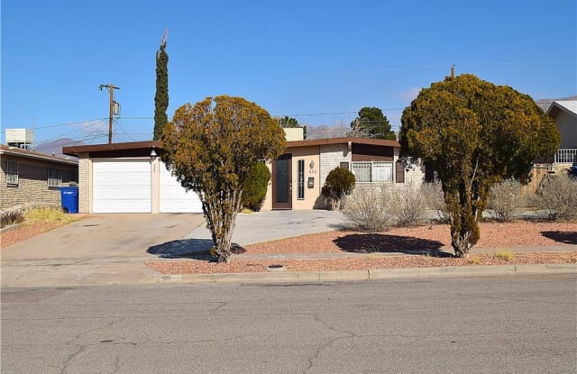 525 MARTHMONT Way - 525 Marthmont Way, El Paso, TX 79912