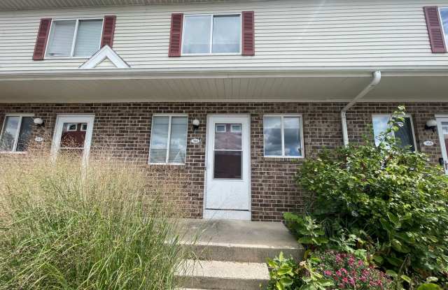 Two Bedroom Townhome with Central Air and a One Stall Garage! photos photos