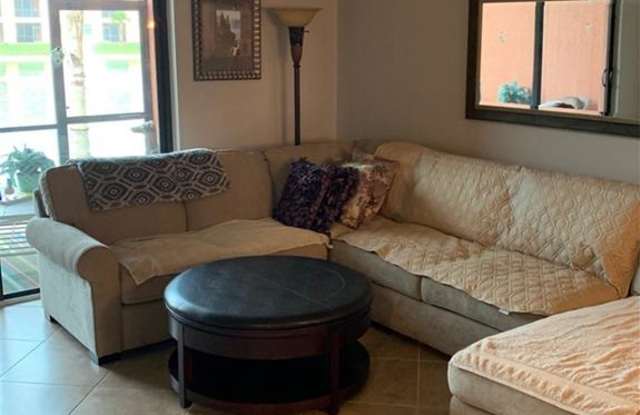 13720 Julias Way - 812unit 812 Gallery 4